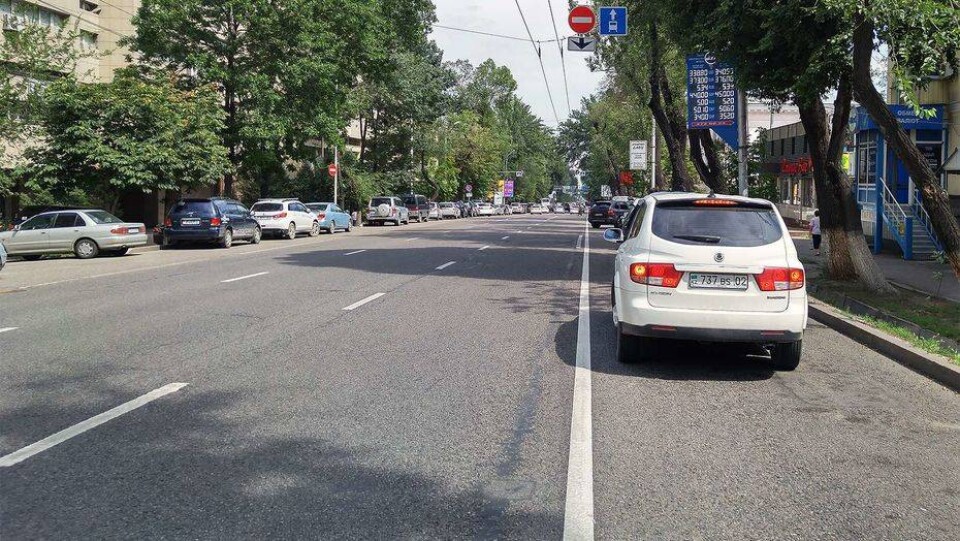 В Алматы изменили схему проезда перекрёстка проспекта Абая и улицы Желтоксан