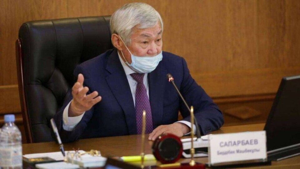 Сапарбаев: Мобильные группы заверяют, что в некоторых районах нарушений карантина нет, в это верится с трудом