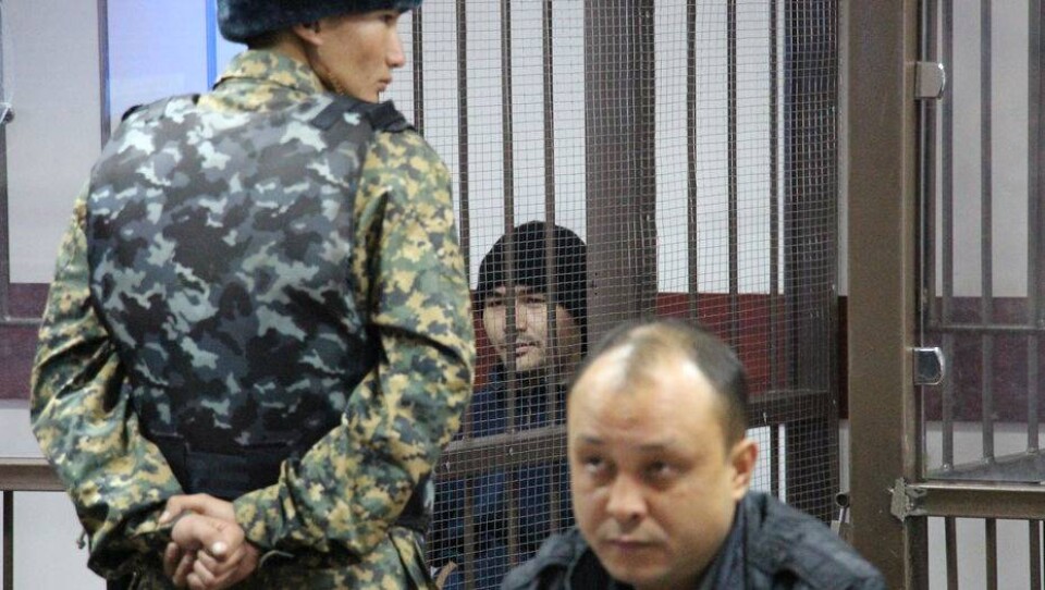 В Алматы судят обвиняемого в терроризме Руслана Кулекбаева и его пятерых сообщников