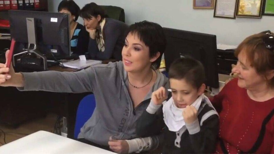 Мальчика с ожогами, о котором рассказала Аружан Саин, отправили на операцию в Сеул