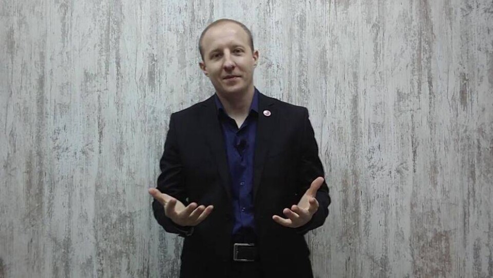Я русский джигит, но у меня казахское сердце – Вячеслав Попов показал, как учит казахский