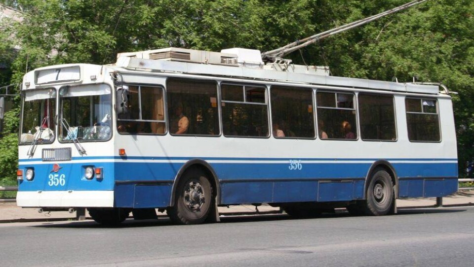 Троллейбус сбил школьника в Алматы