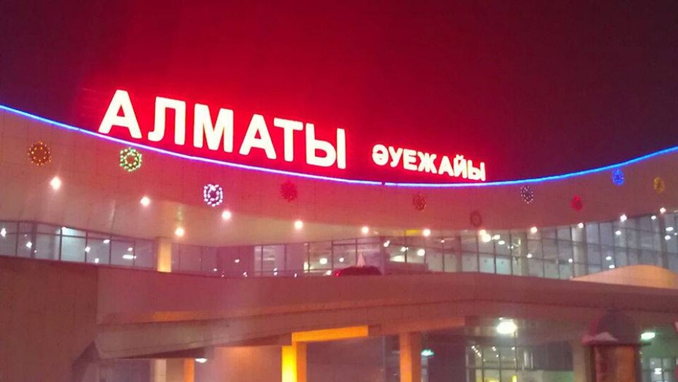 Почему резко вырос поток туристов из России, рассказал владелец хостела в Алматы