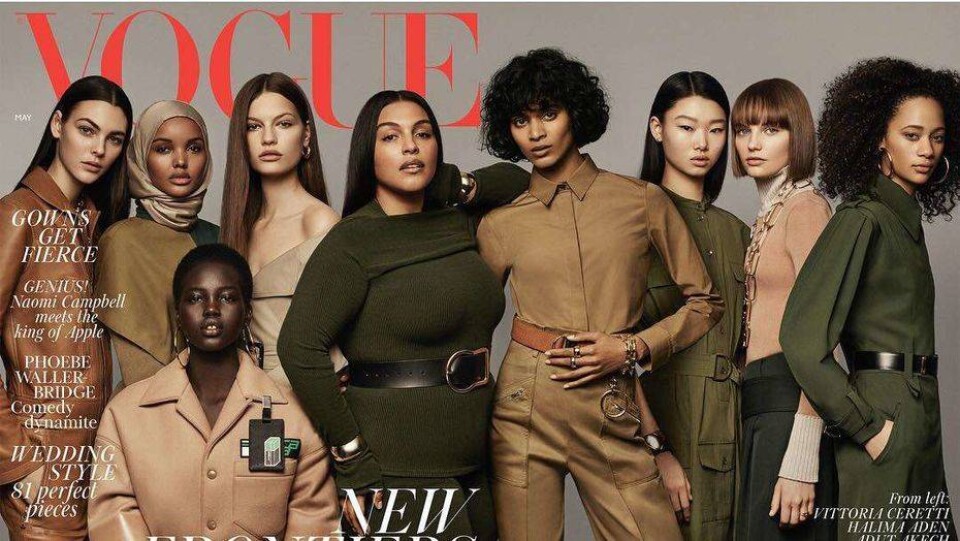 Впервые на обложку Vogue попала модель в хиджабе