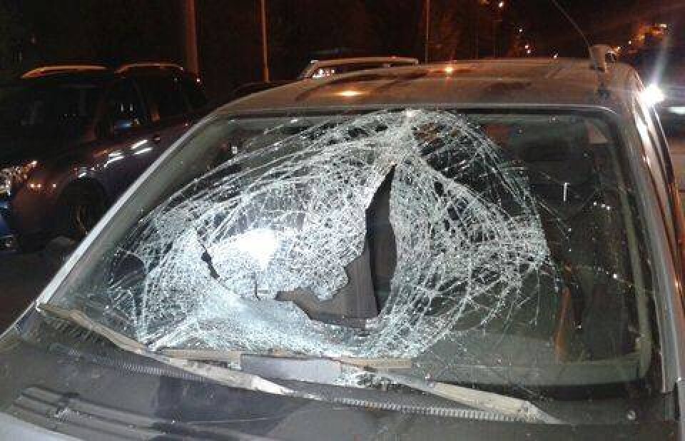В Алматы Mitsubishi снесла пешехода, выскочившего ей под колёса