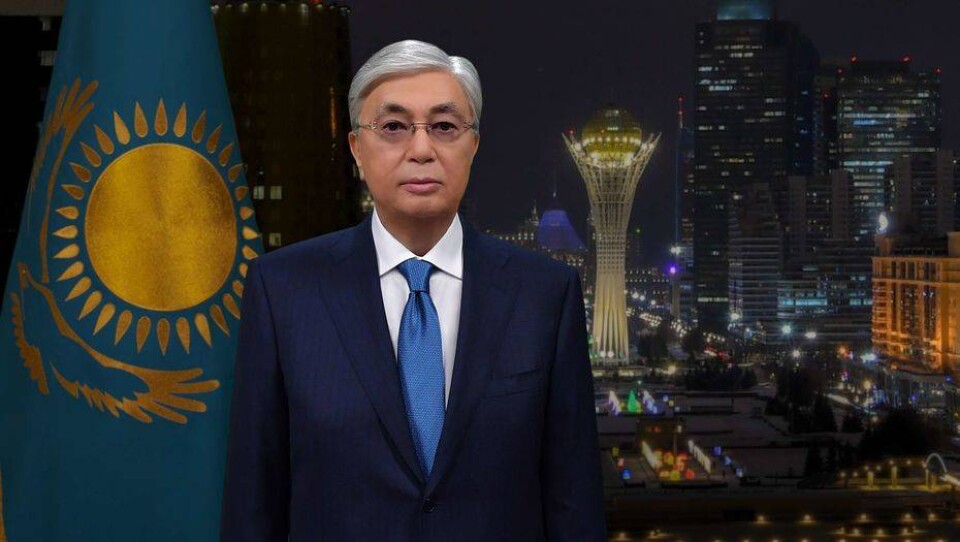 Токаев поздравил казахстанцев с Новым 2020 годом