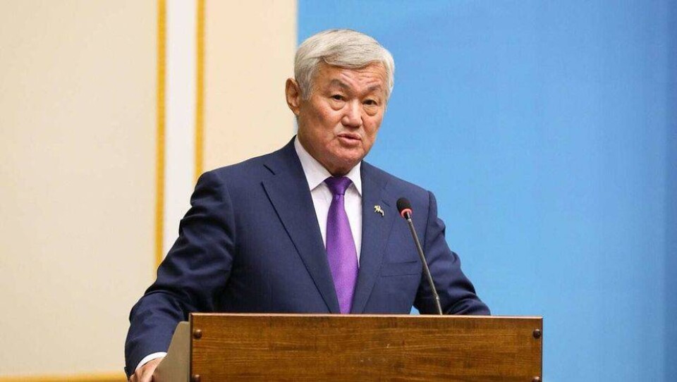 Сапарбаев: Тарифы снизили, но народ разницы не почувствовал