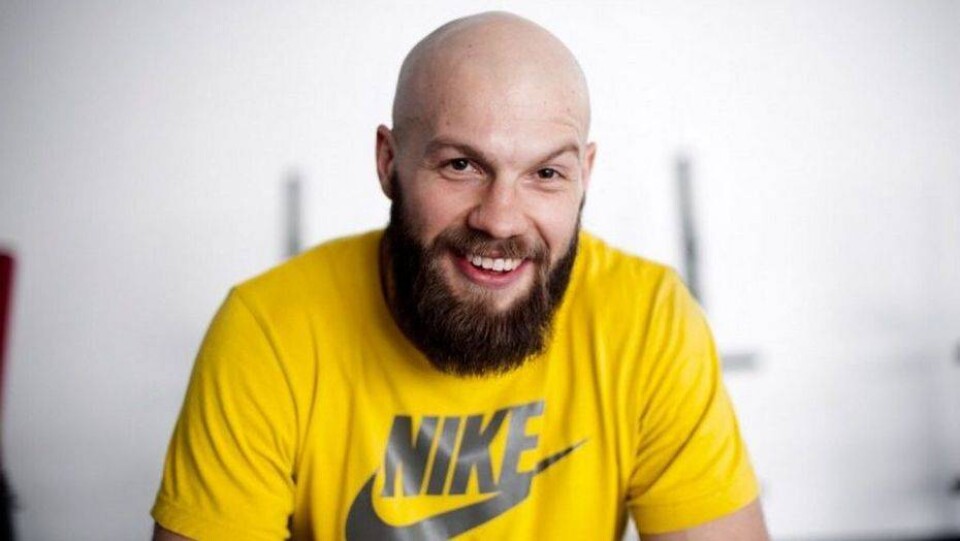Боксёр Василий Левит презентовал проект Fitness Park Astana, зачитав рэп