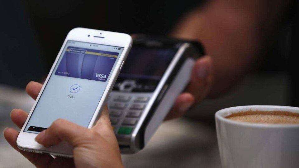 Бесконтактные платежи Apple Pay стали доступны казахстанцам