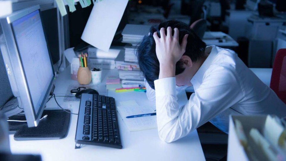663 часа за месяц переработали госслужащие в СКО