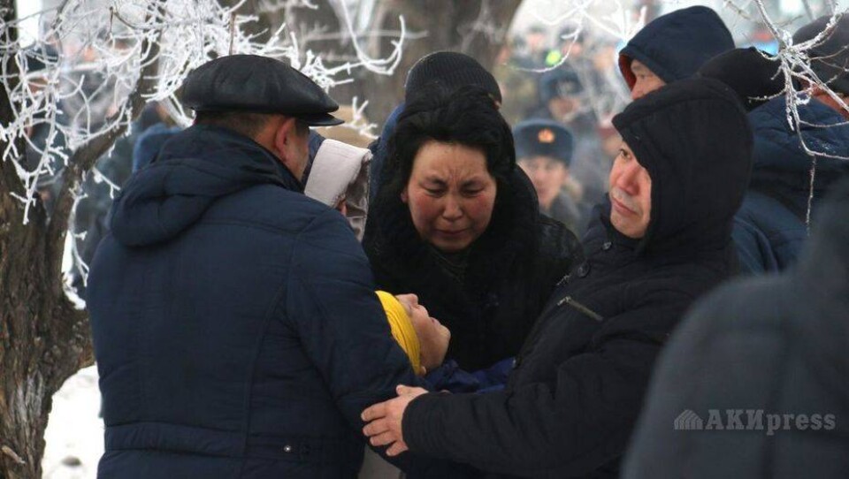 Семьям погибших из-за авиакатастрофы под Бишкеком выплатят по 1400 долларов