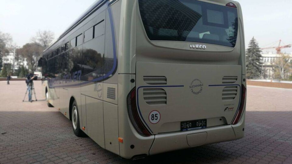 Автобус на газе марки Iveco предоставили для тестирования на городском маршруте Алматы