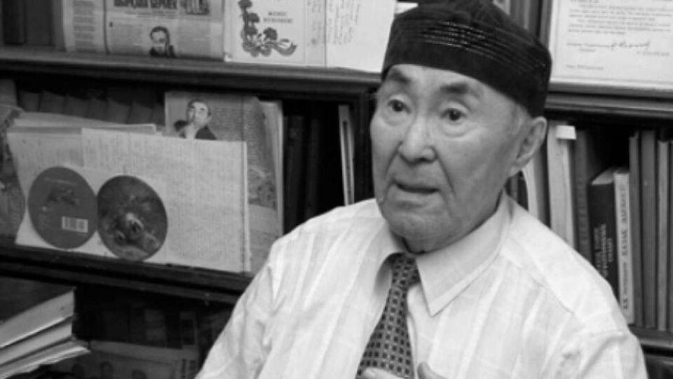 Скончался народный писатель Казахстана Музафар Алимбаев