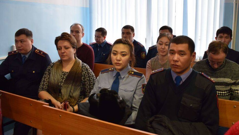 Бывшего замначальника ДВД осудили в Актобе. В суд пришли его коллеги