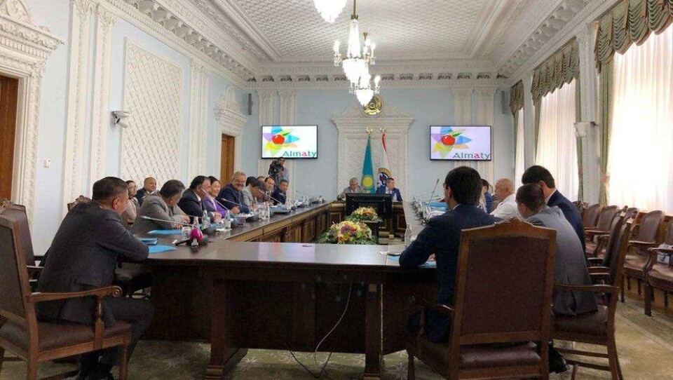 Экс-глава аэропорта Алматы и байкер Петрухин вышли из состава маслихата