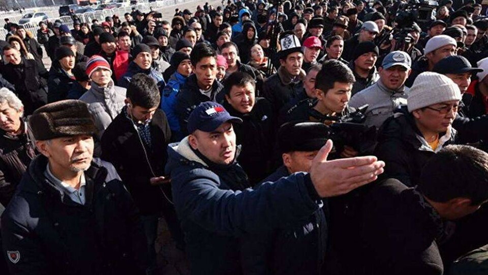 Жители Бишкека вышли на митинг против "китайской экспансии"