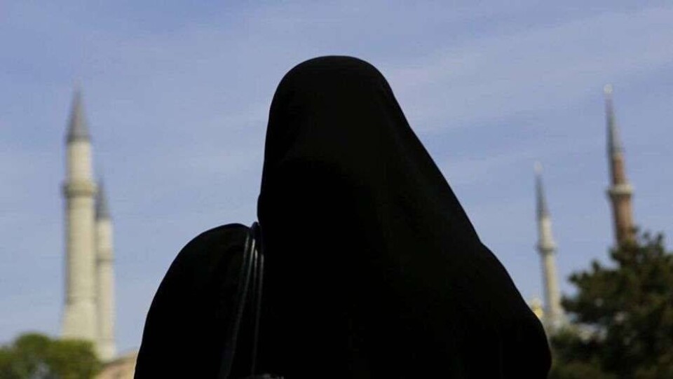 Жительницу Франции, уехавшую в Сирию с четырьмя детьми, осудили на 14 лет 