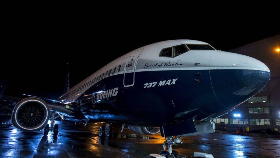 Концерн Boeing не уведомил авиакомпании об отсутствии сигнала тревоги на 737 MAX