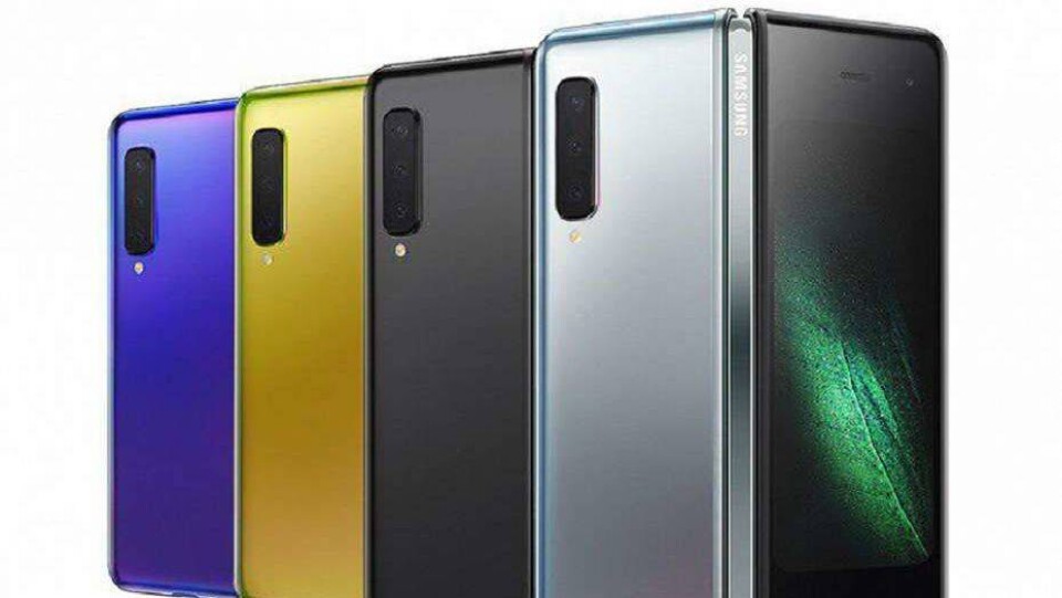 Samsung представила гнущийся смартфон с шестью камерами