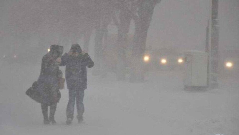 Пострадавший во время бурана в Астане мужчина находится в тяжёлом состоянии 