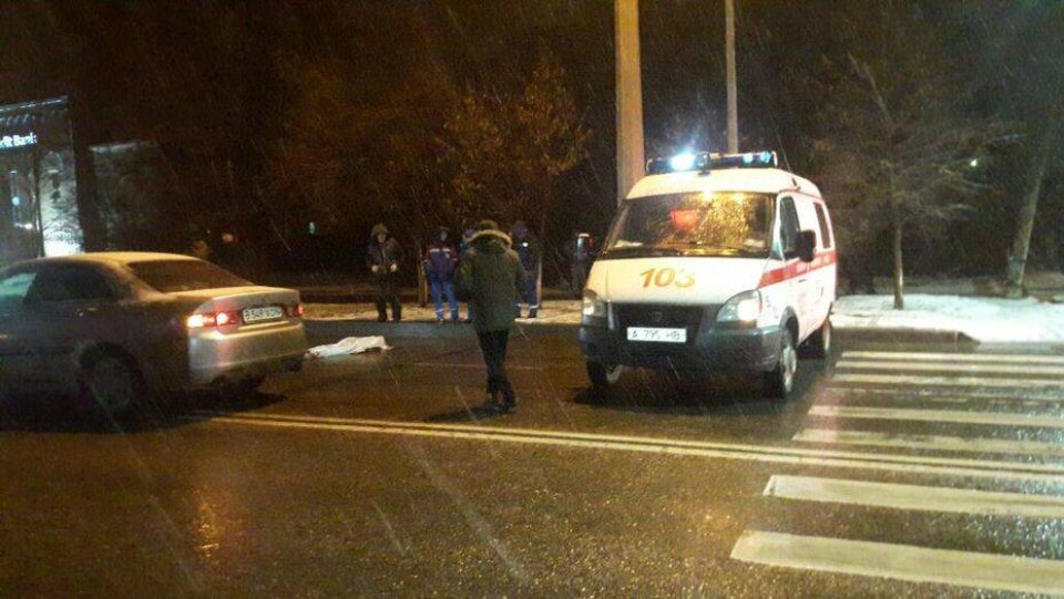 Ребёнок умер после двойного наезда в Алматы