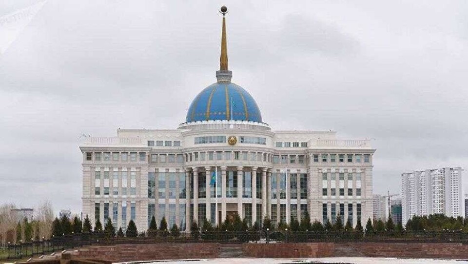 Главы России, Китая, Великобритании и ОАЭ поздравили Казахстан с Днём Независимости