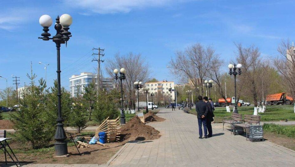 Аллея депутатов появилась в новом районе Астаны "Байконур" 