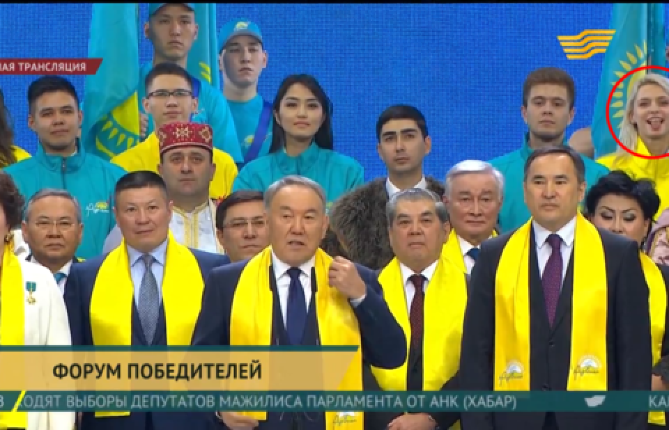 Фото скриншот видеозаписи телеканала "Хабар"