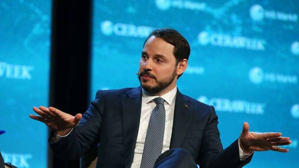 Глава Минфина Турции обратился к шести тысячам инвесторов