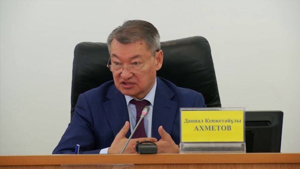 Даниалу Ахметову продлили полномочия ещё на пять лет 