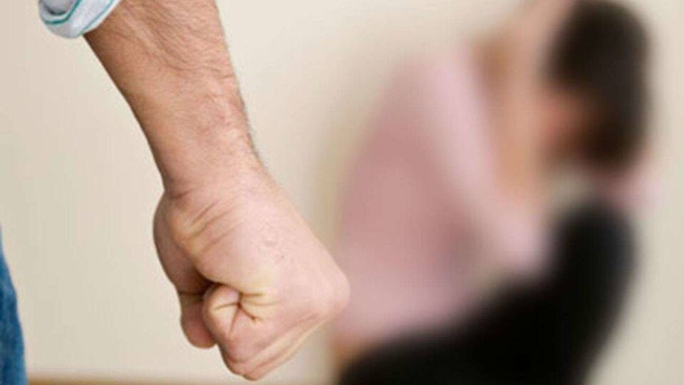 В Актобе уволили чиновника, обвиняемого в избиении подчинённой