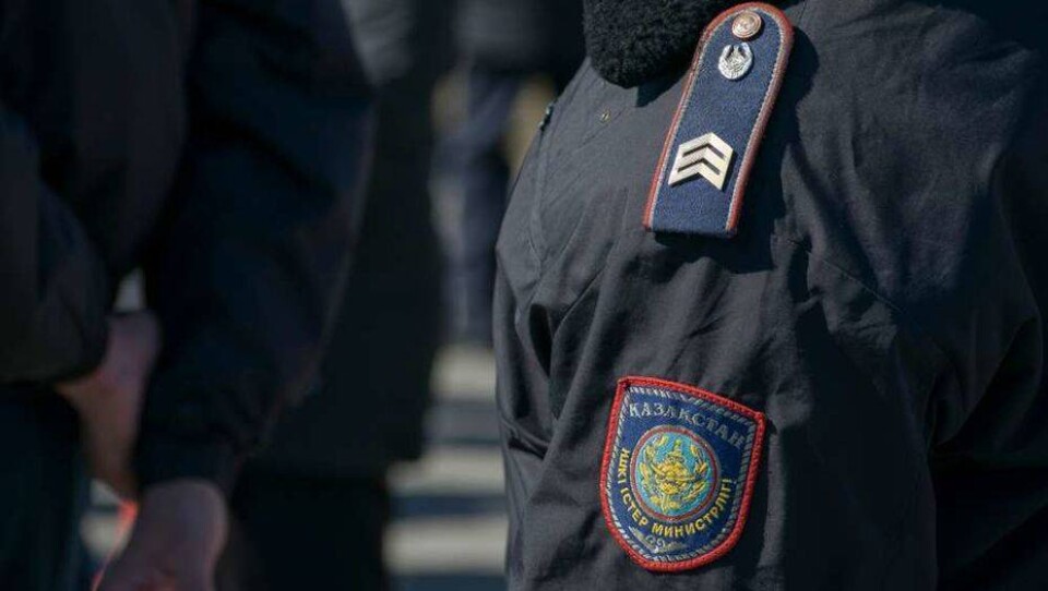 Участковый в Алматинской области пытал свидетелей. Его лишили свободы на три года