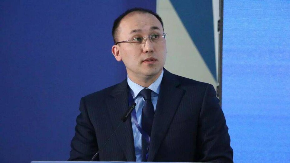 Уважать тех, кто защищал страну на протяжении всей истории, призвал Даурен Абаев
