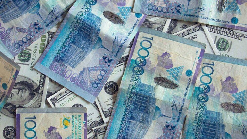Как поведёт себя тенге в 2018 году?