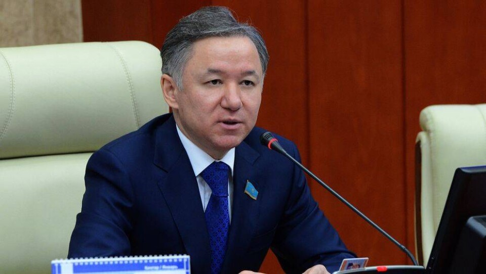 Нигматулин подписал распоряжение о созыве заседания обеих Палат Парламента