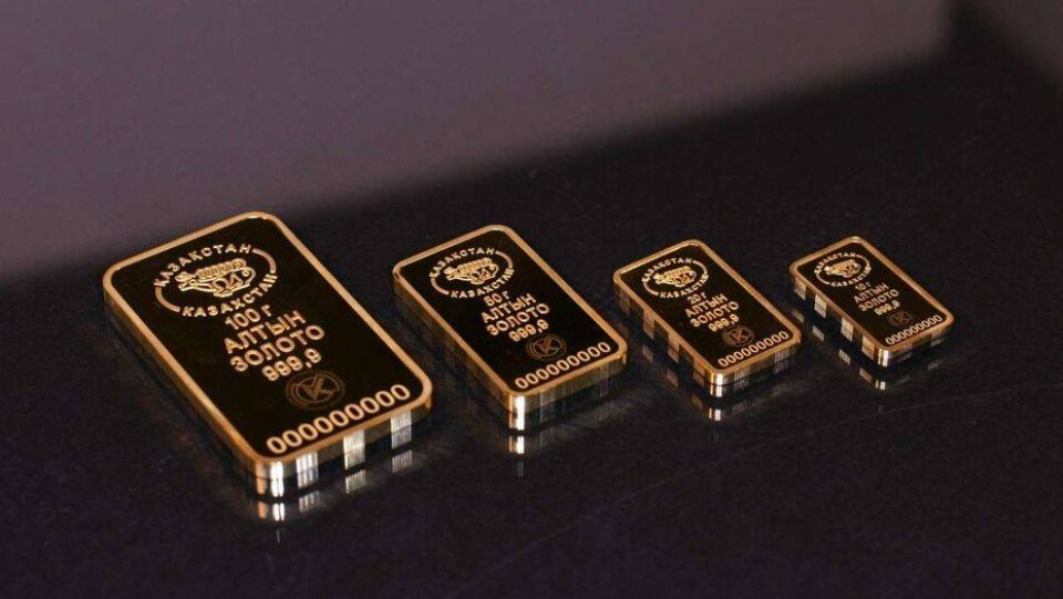 Казахстанцам стало выгоднее вкладывать деньги в золото