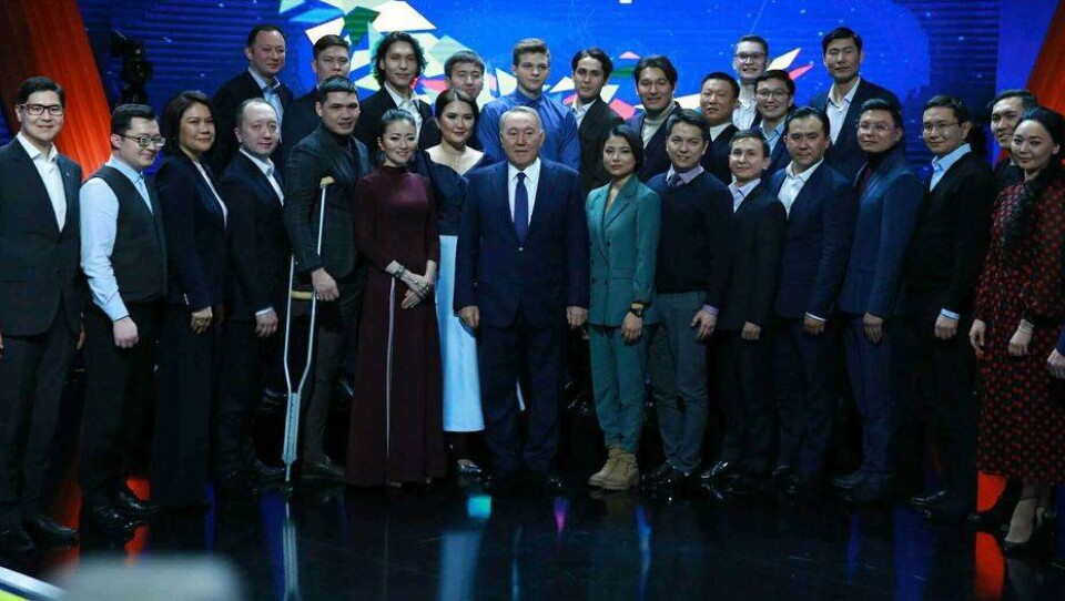 Назарбаев победителям проекта "100 новых лиц": Хочу, чтобы мы стали развитой страной