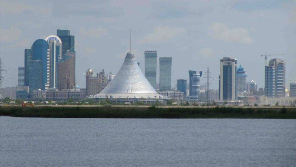 Исекешев доложил Назарбаеву об устранении запаха с озера Талдыколь