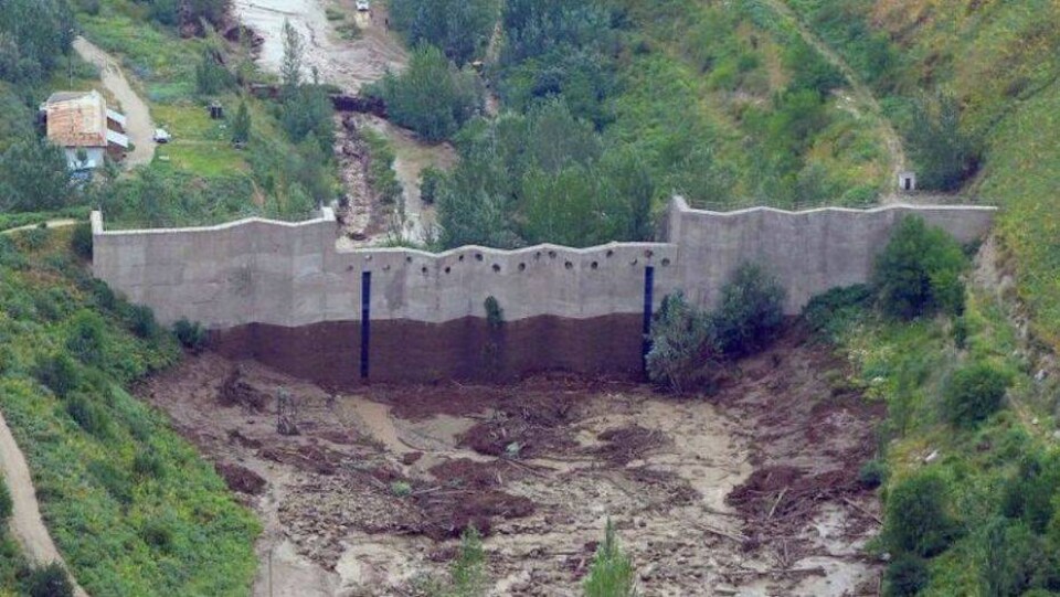 ДЧС Алматы опроверг слухи о сбросе воды из Каргалинской плотины