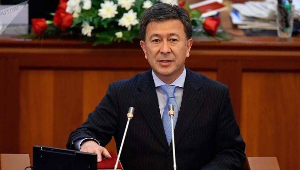 Первый вице-премьер Кыргызстана подал в отставку, чтобы "не бросать тень на правительство"