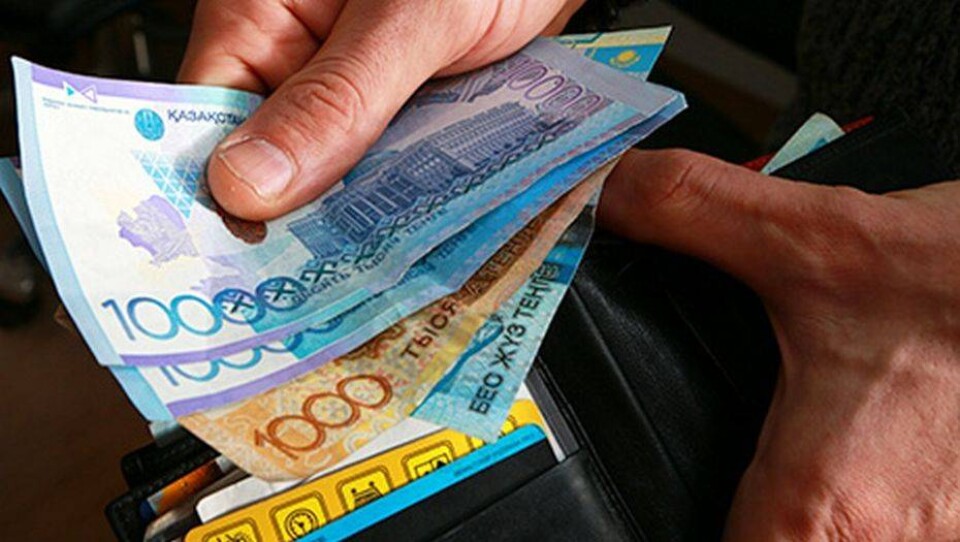 Таможенники-взяточники осуждены в Атырауской области