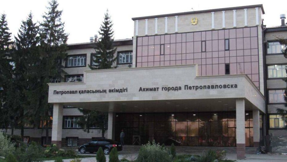 Сотрудника акимата Петропавловска, поручившегося за виновника смертельного ДТП, уволят