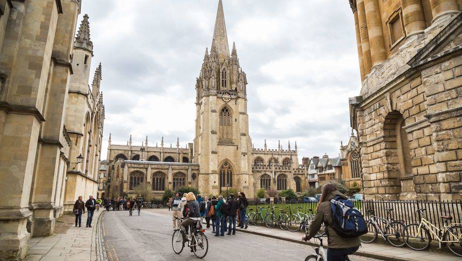 "Заявка из Казахстана выглядит куда интереснее". Рассказываем, как поступить в Оксфорд и Кембридж
