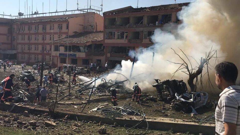 Фото с сайта из Twitter\Elazığ patlama