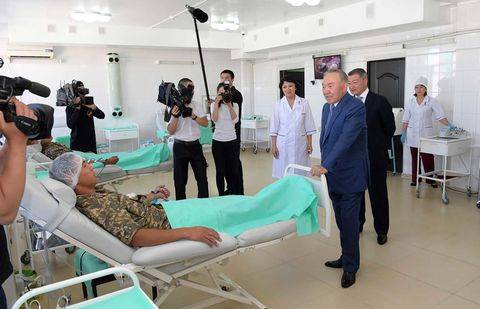 Президент похвалил военнослужащих Усть-Каменогорска за благородное дело