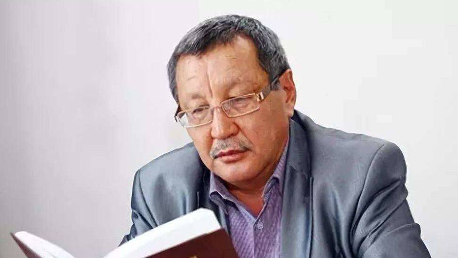 Cурет ақынның әлеуметтік желідегі парақшасынан алынды