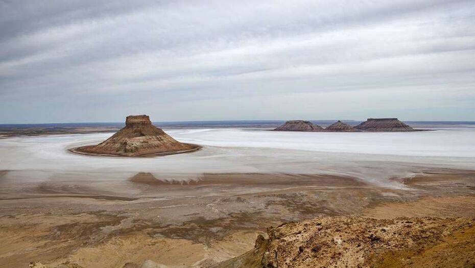 Магадандағы бір түндік кездесулер