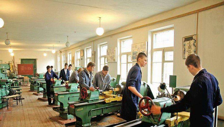 Учебно-производственные комбинаты при школах возродят в системе среднего образования Казахстана