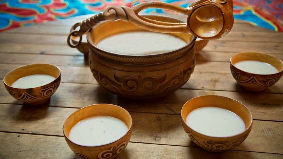 В Алматинской области пропадают тонны кумыса из-за проблем с транспортировкой