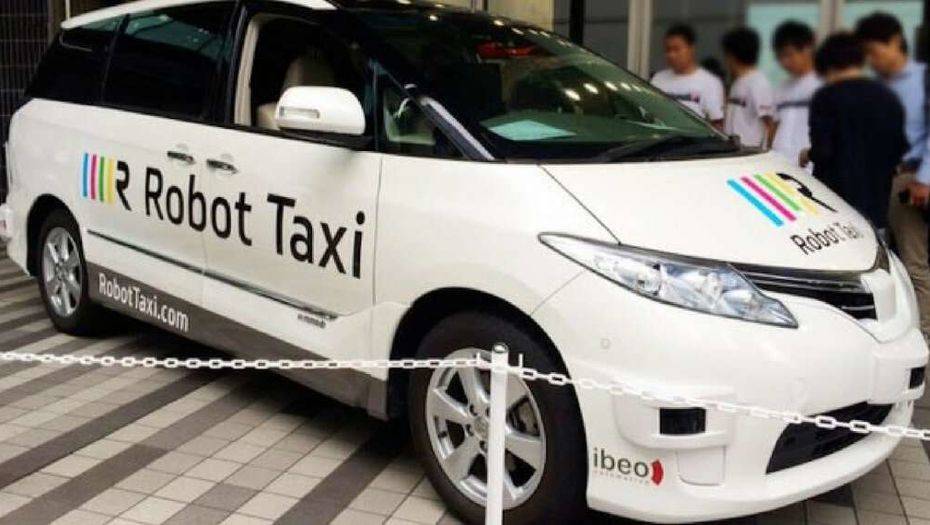 Эксперты начали разработку стандартов по использованию ИИ в беспилотных автомобилях